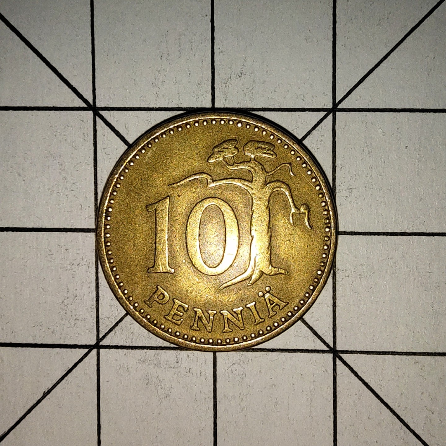 收藏之家世界硬币新年场(捡漏，无押金，无佣金，全场满20包邮，偏远地区除外) 芬兰10芬尼1963年