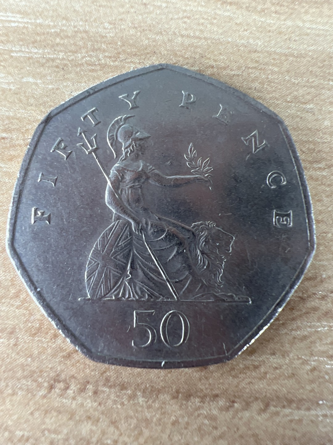 泡泡堂微拍第五十八幕硬币捡漏可累计专场👿👿，零佣金，零押金，累计满二十元包邮，接受代拍业务 英国新50便士