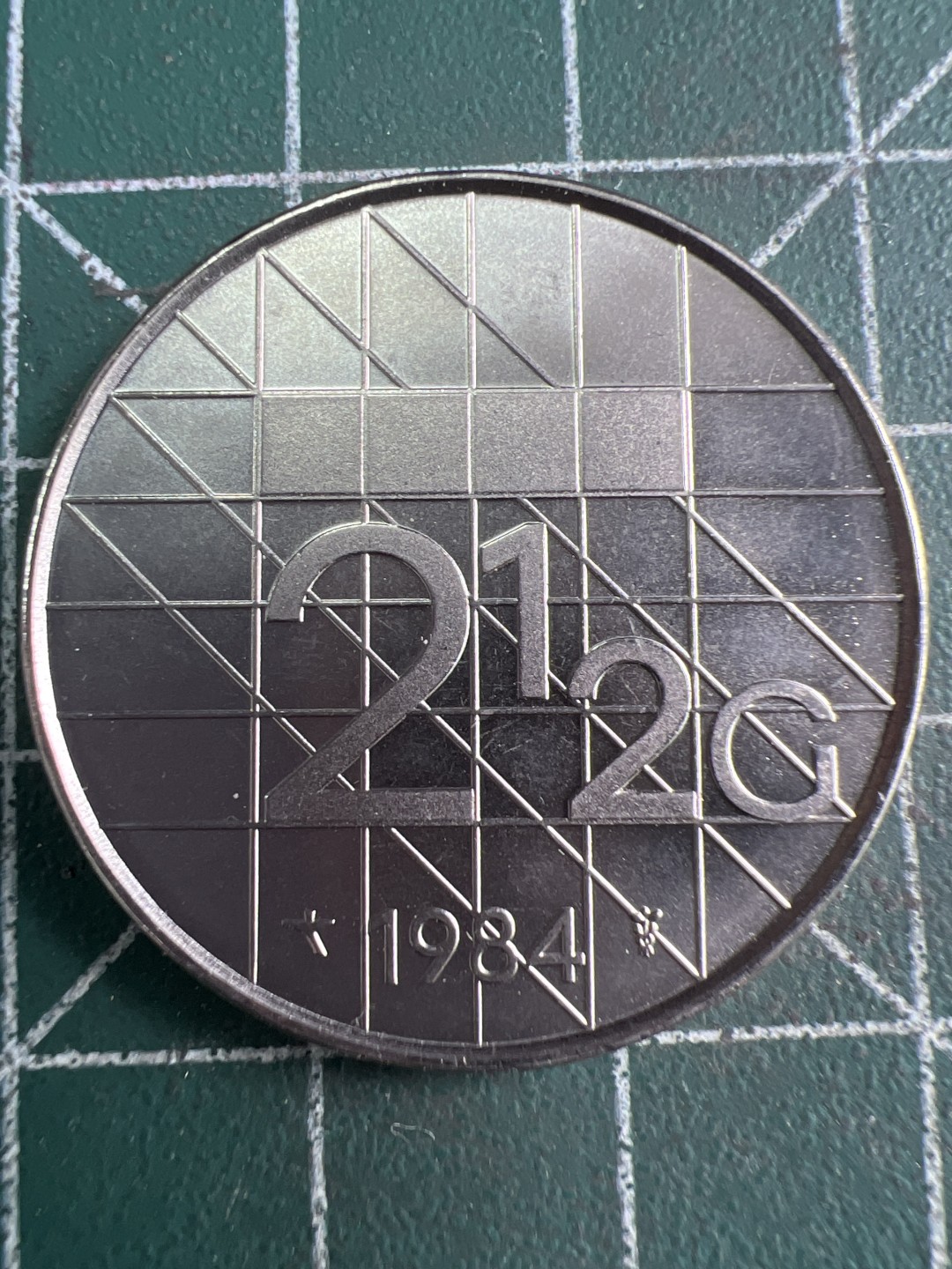 泡泡堂微拍第五十九幕硬币捡漏可累计专场👿👿，零佣金，零押金，累计满二十元包邮，接受代拍业务 荷兰2.5盾