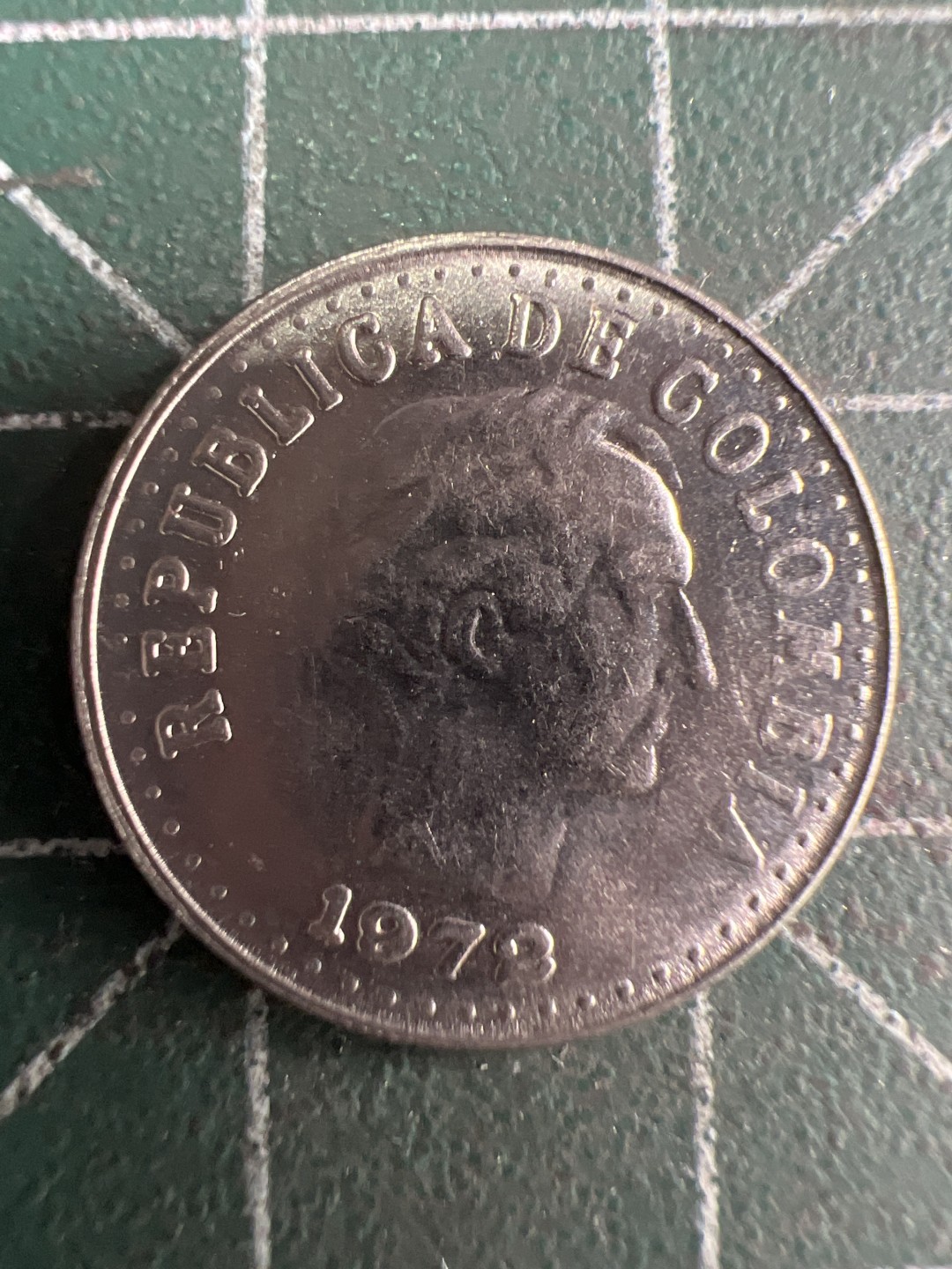 泡泡堂微拍第五十九幕硬币捡漏可累计专场👿👿，零佣金，零押金，累计满二十元包邮，接受代拍业务 哥伦比亚十分