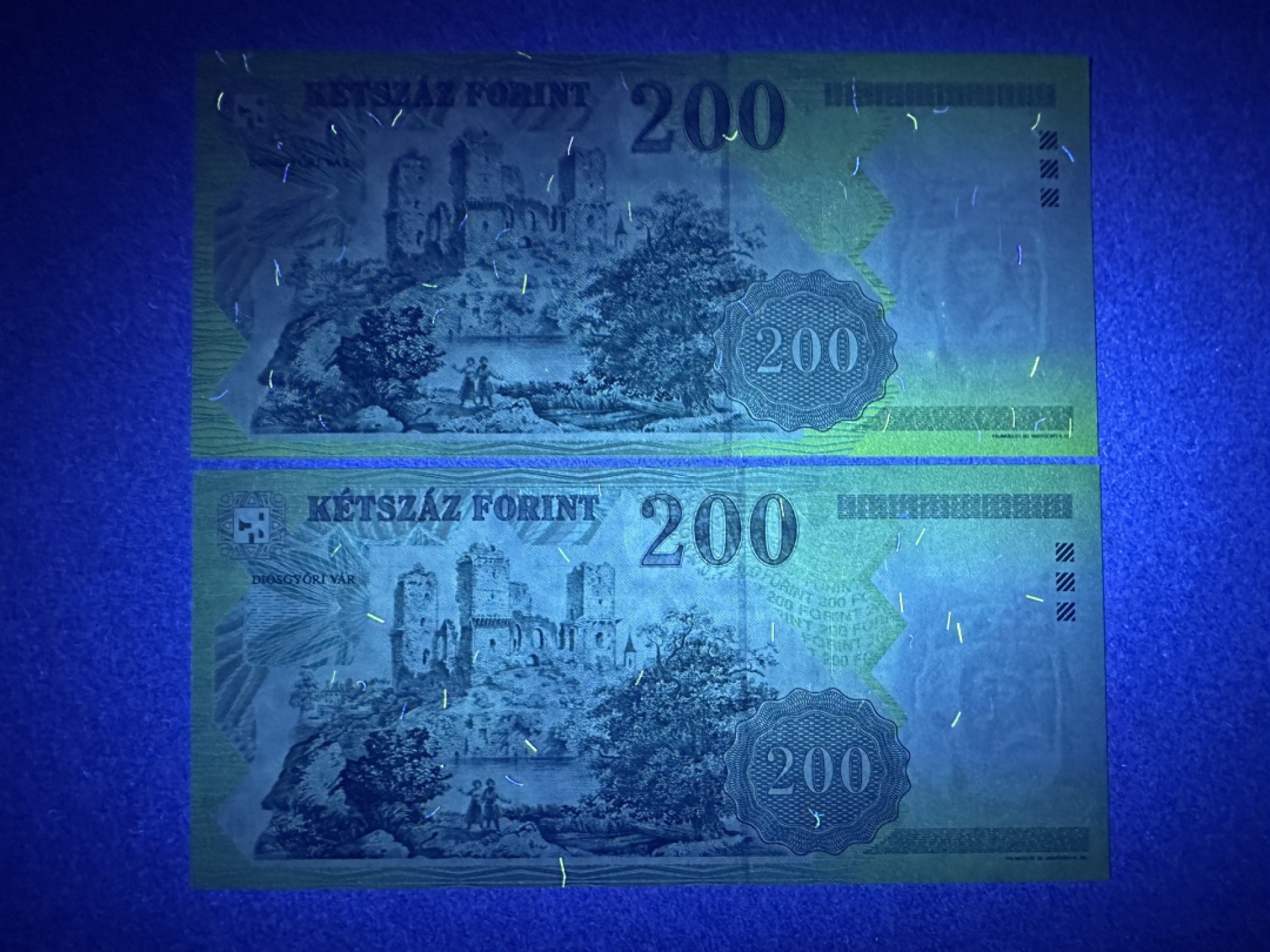 《张总收藏》89期——外币荟萃 欧洲精品 匈牙利200福林2张 UNC 1998年