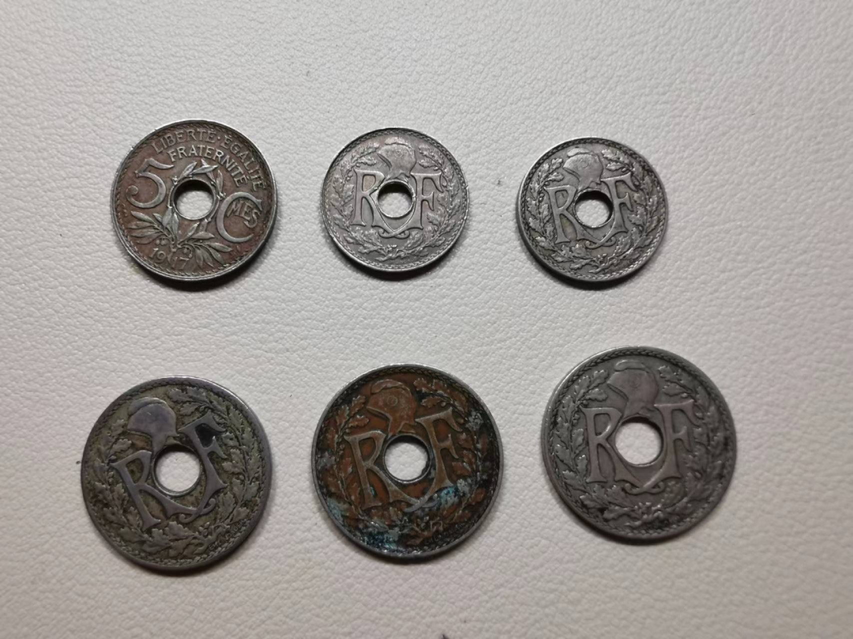 226.【鲸贝乐淘★两拍包邮】三字经·第“教之道，贵以专”号拍卖 【越南🇻🇳】法属印度支那流通硬币6枚3组，不同年份品种如图，知识盲区，不知道具体是啥