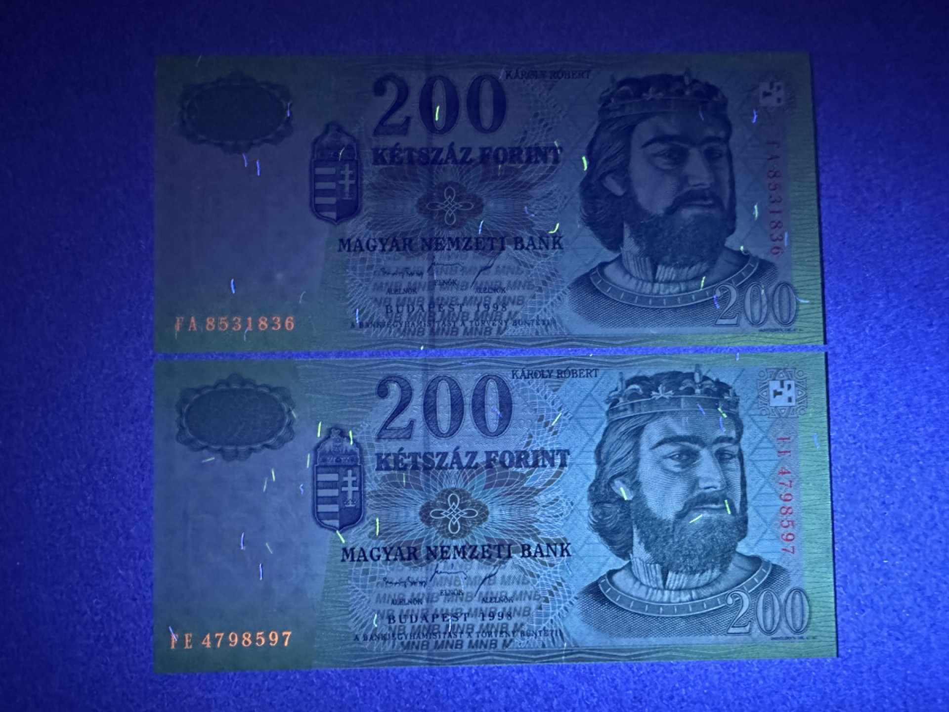 《张总收藏》89期——外币荟萃 欧洲精品 匈牙利200福林2张 UNC 1998年