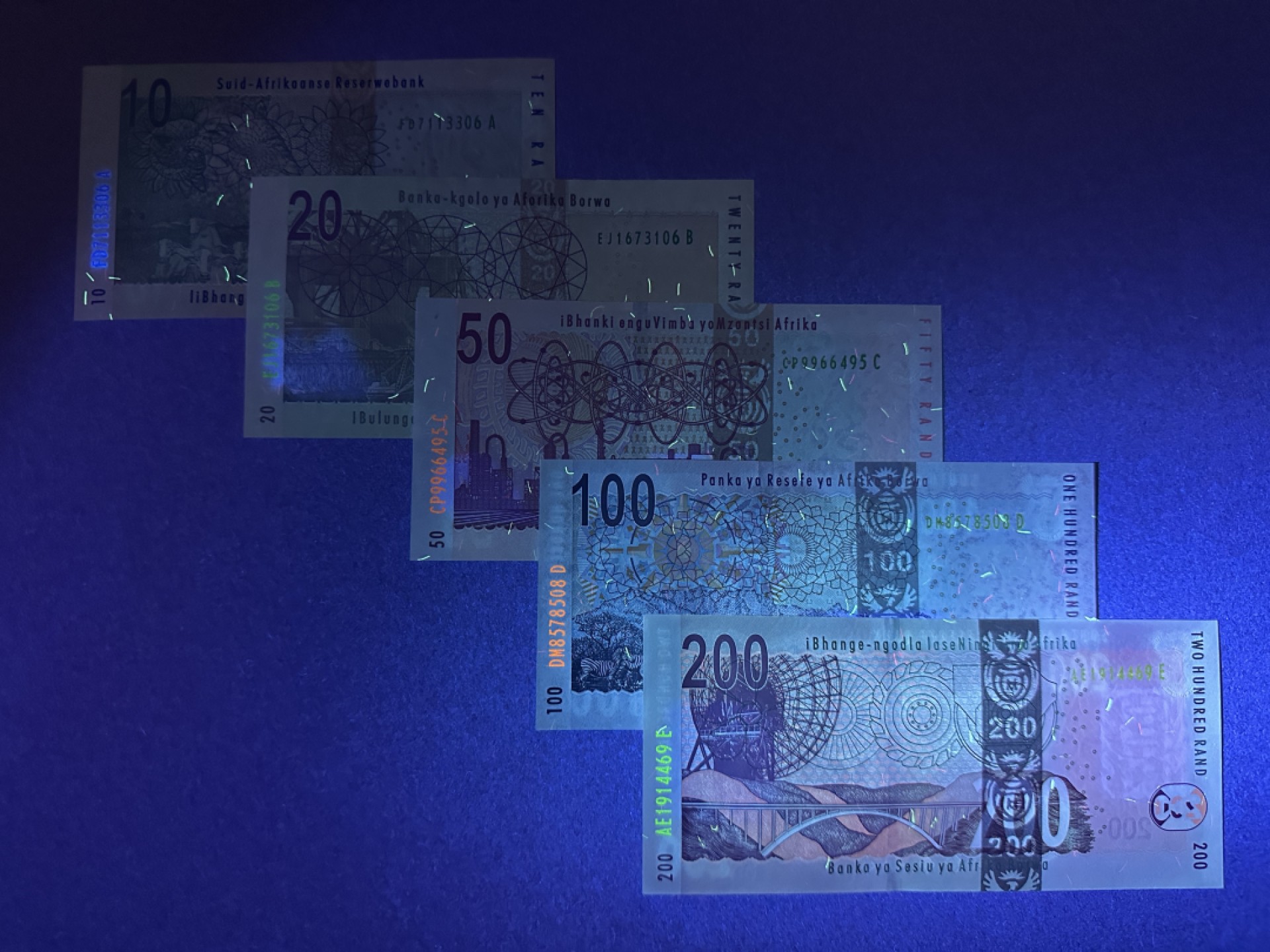 《张总收藏》89期——外币荟萃 欧洲精品 南非10、20、50、100、200兰特全套 UNC 2005年版 全部首签 非常难得