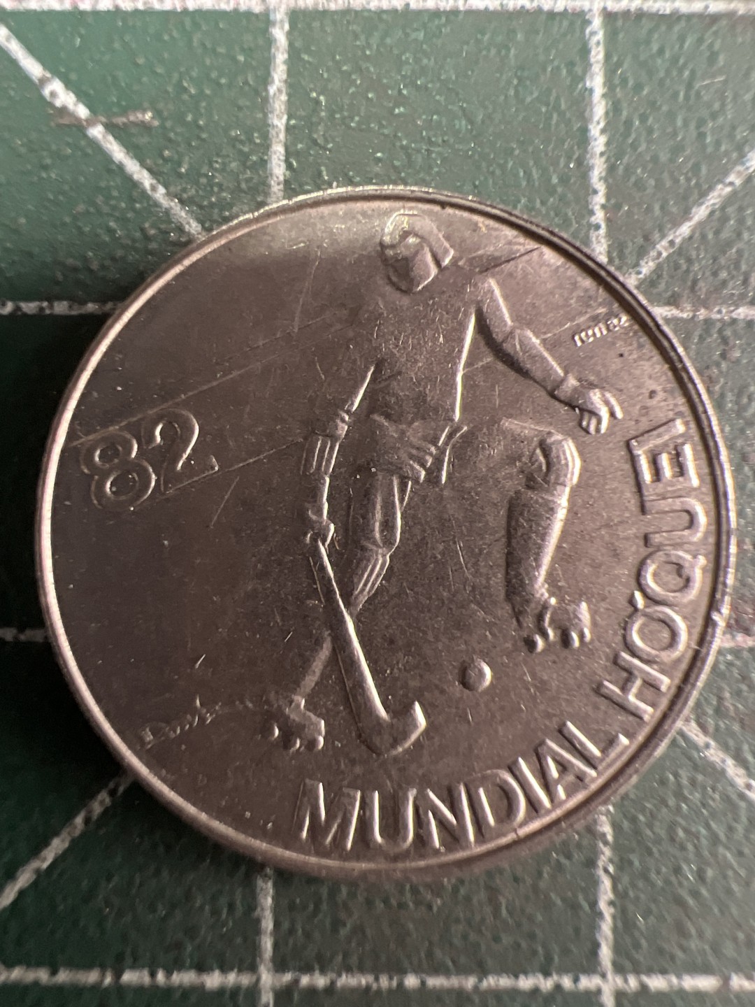 泡泡堂微拍第六十幕硬币捡漏可累计专场👿👿，零佣金，零押金，累计满二十元包邮，接受代拍业务 葡萄牙2.5埃