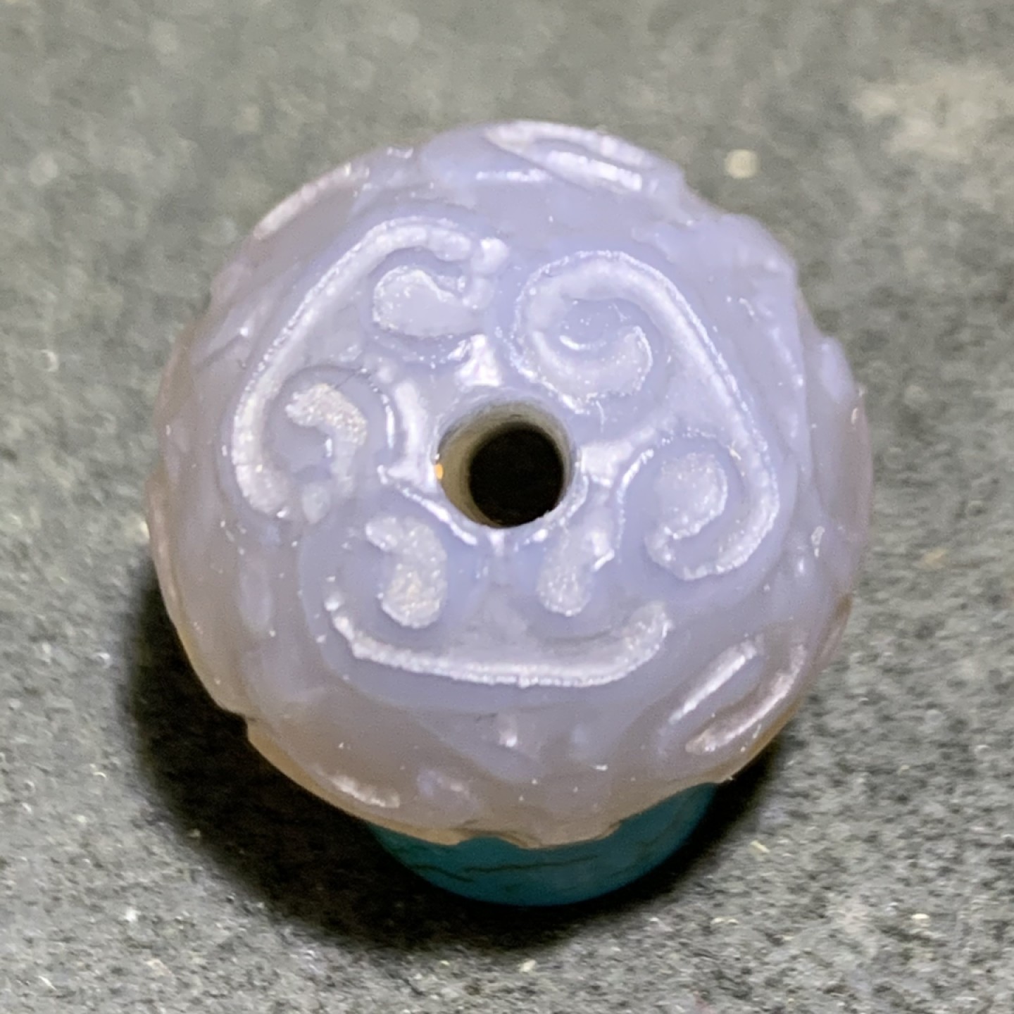 精美舍利灰色玛瑙2.0回纹珠一颗