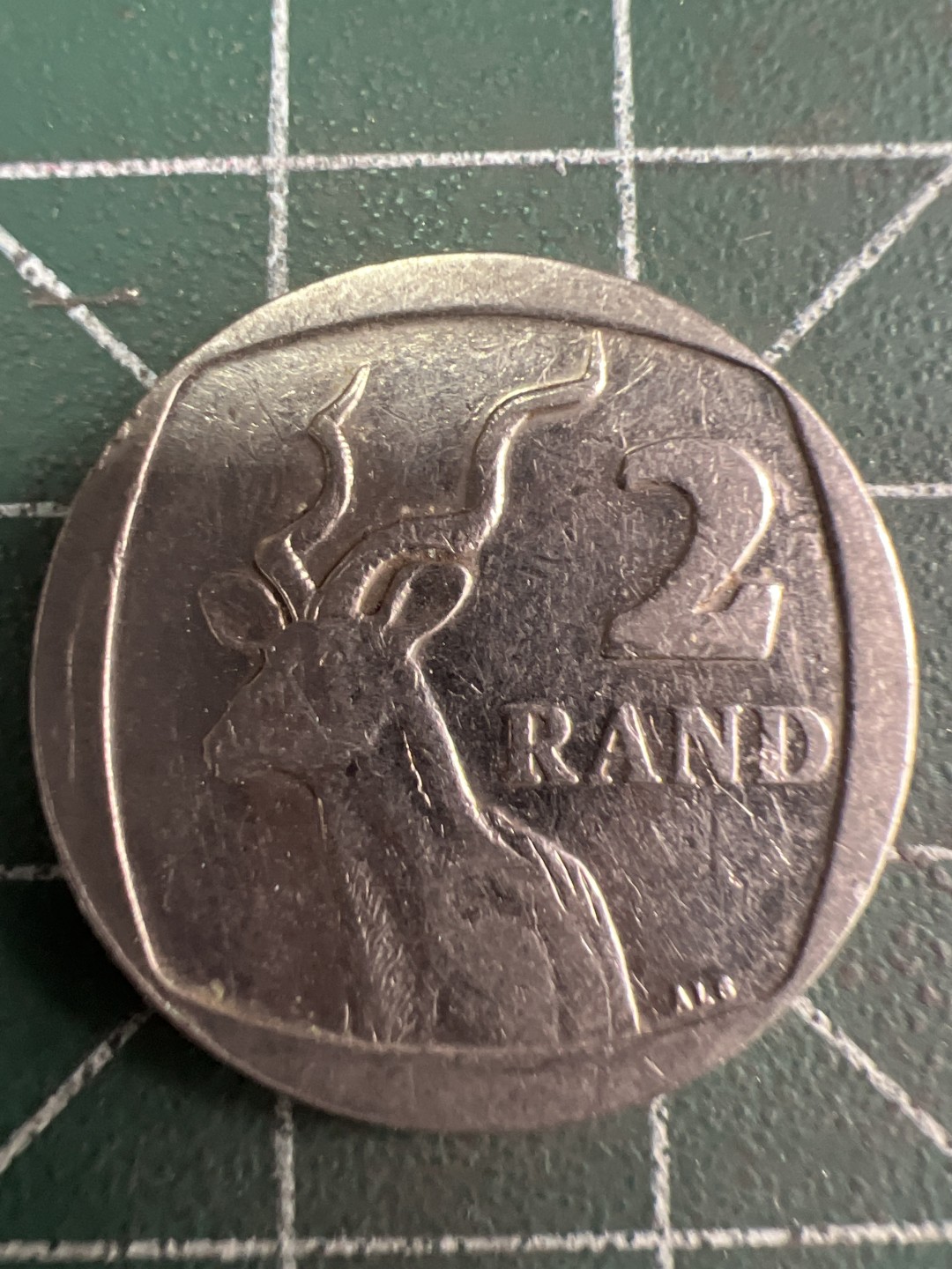 泡泡堂微拍第六十幕硬币捡漏可累计专场👿👿，零佣金，零押金，累计满二十元包邮，接受代拍业务 南非2兰特