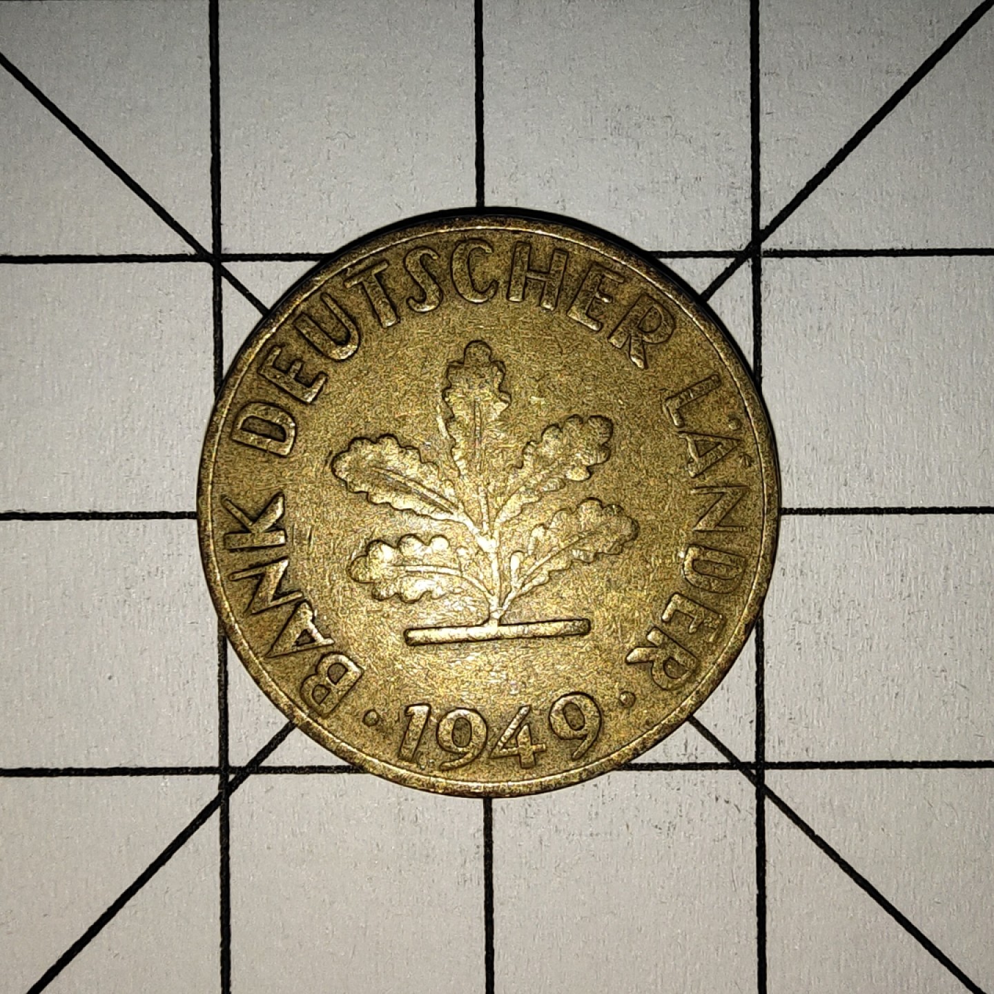 收藏之家世界硬币新年场(捡漏，无押金，无佣金，全场满20包邮，偏远地区除外) 德国10芬尼1949年