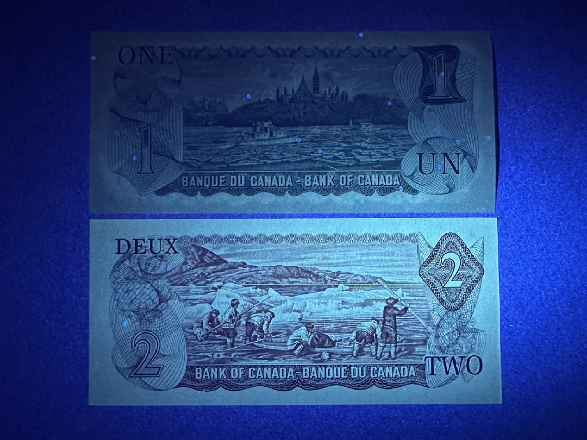 《张总收藏》89期——外币荟萃 欧洲精品 加拿大1、2元2张 UNC 1974年版