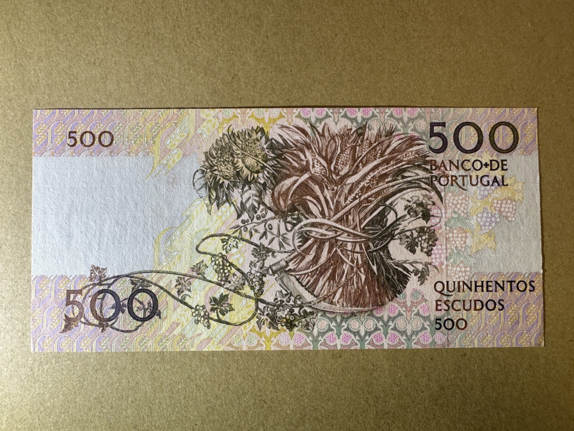 《张总收藏》89期——外币荟萃 欧洲精品 葡萄牙500埃斯库多 UNC 1992年 葡萄牙政治家莫西尼奥