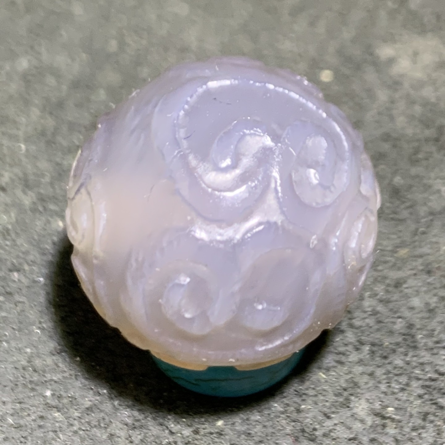 精美舍利灰色玛瑙2.0回纹珠一颗