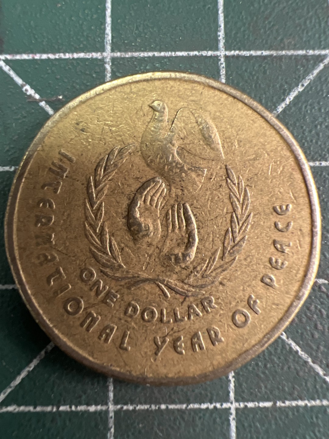 泡泡堂微拍第六十幕硬币捡漏可累计专场👿👿，零佣金，零押金，累计满二十元包邮，接受代拍业务 澳大利亚一元纪念币