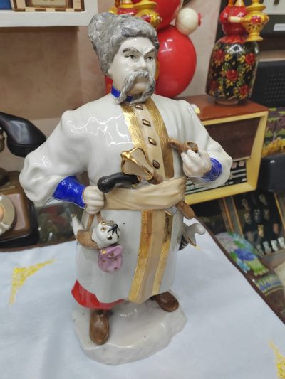 满洲里杂项专场 银器 摆件 - 乌克兰瓷器 鲍哥蛋 雕像