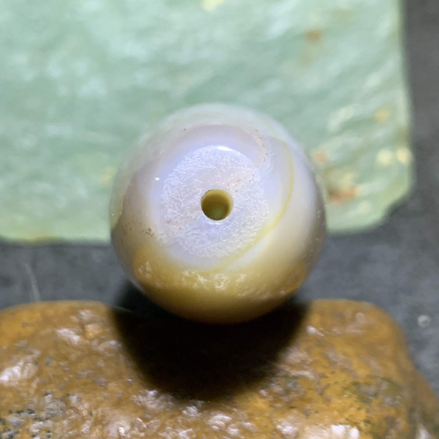 精美高玉化巴西玛瑙天眼大桶珠一颗