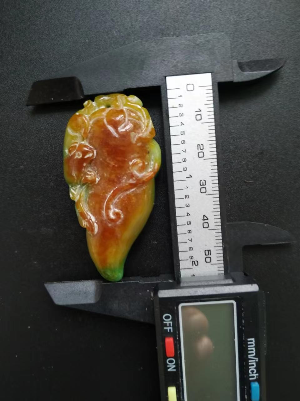 聚藏阁自动拍 玉雕