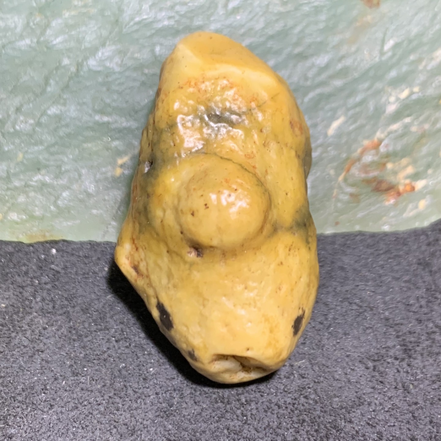 精美戈壁高玉化筋脉石原石一颗