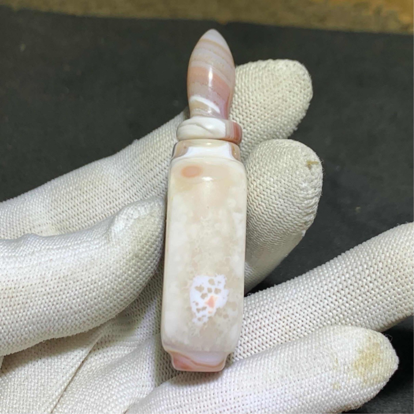 精美高玉化巴西玛瑙鼻烟壶，摆件，把件，一个