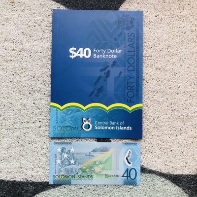 66th🐰塑料钞和纸钞册子 - 所罗门群岛2018年40元塑料钞，纪念钞（100册）（SI/40 001236）
