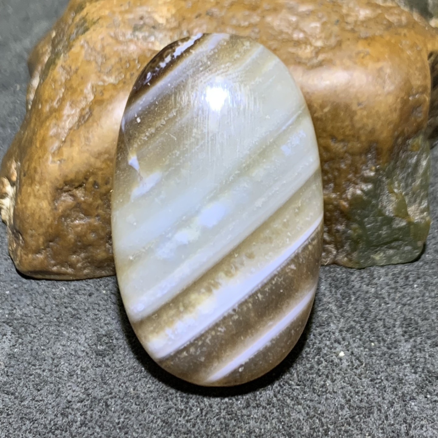 精美高玉化药师玛瑙板珠一个
