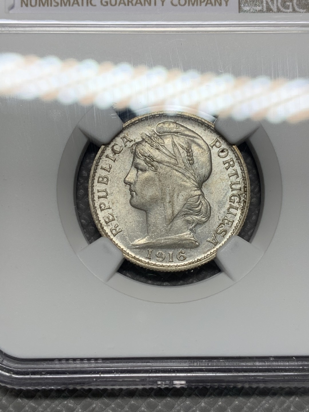 《竞宝斋》第135场-周日，周一连拍 (全场包邮) NGC-MS62 葡萄牙1916年 自由女神20分银币 顶级原光 系列里最稀少的面值