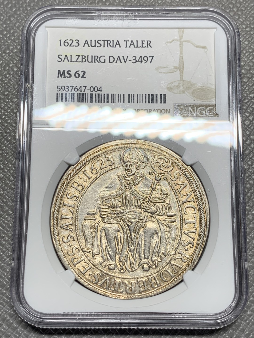 《竞宝斋》第135场-周日，周一连拍 (全场包邮) NGC MS62 神罗萨尔茨堡 1623年 泰勒银币 淡金彩 收藏级品相