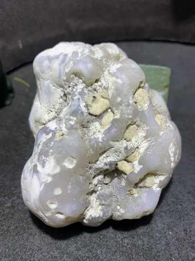 精美天然新疆哈密结晶体高玉化蛋白玉原石一块， - 精美天然新疆哈密结晶体高玉化蛋白玉原石一块，