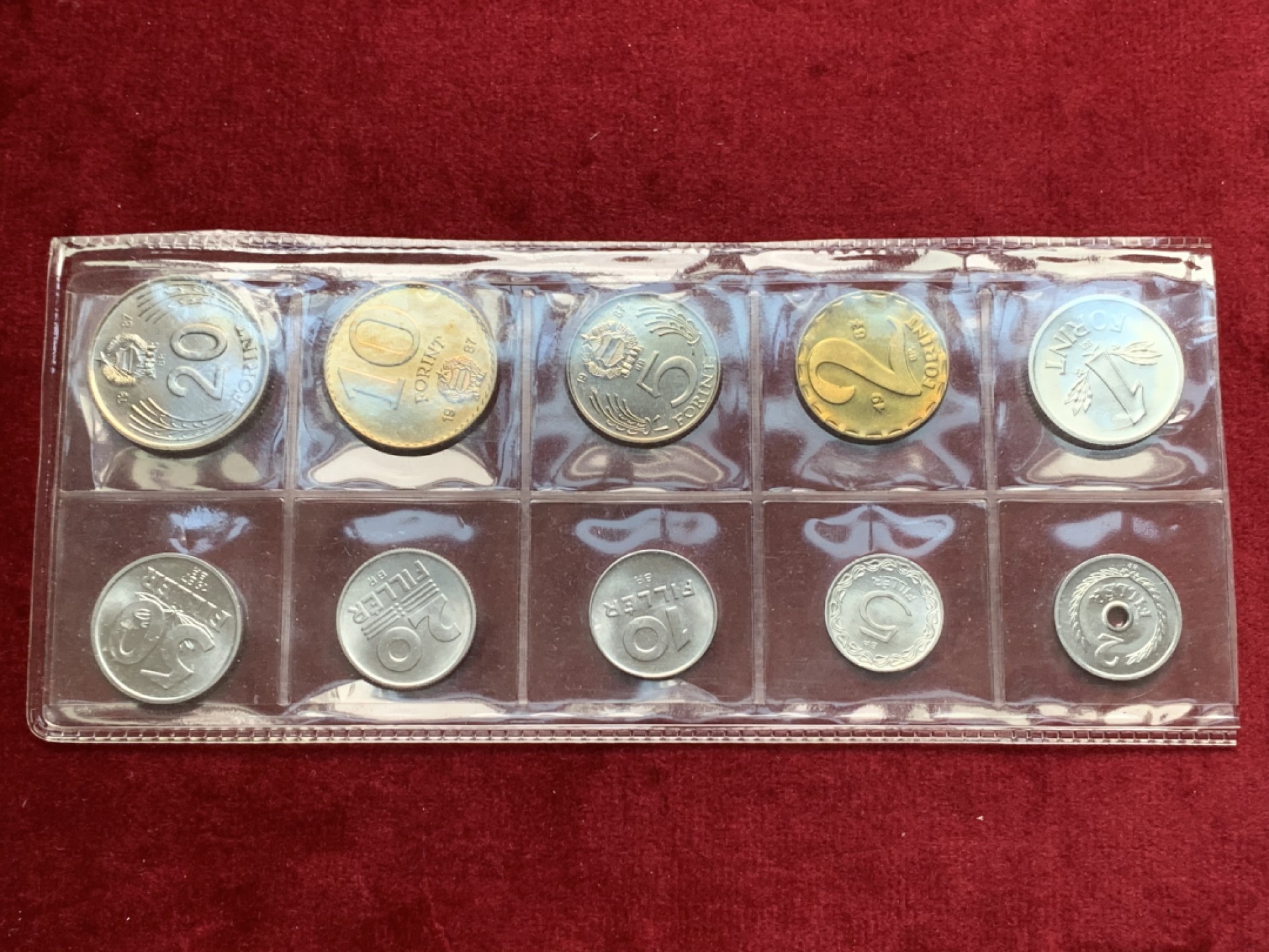 《竞宝斋》第135场-周日，周一连拍 (全场包邮) 匈牙利1987年清年份10枚普制套币