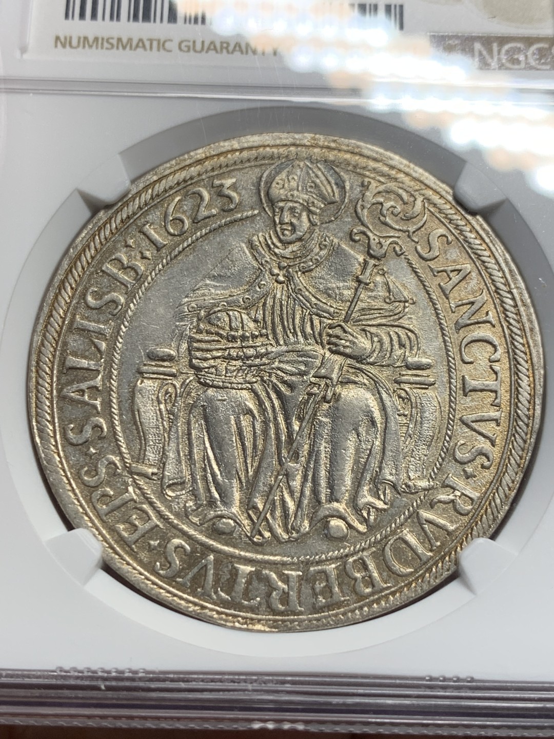 《竞宝斋》第135场-周日，周一连拍 (全场包邮) NGC MS62 神罗萨尔茨堡 1623年 泰勒银币 淡金彩 收藏级品相