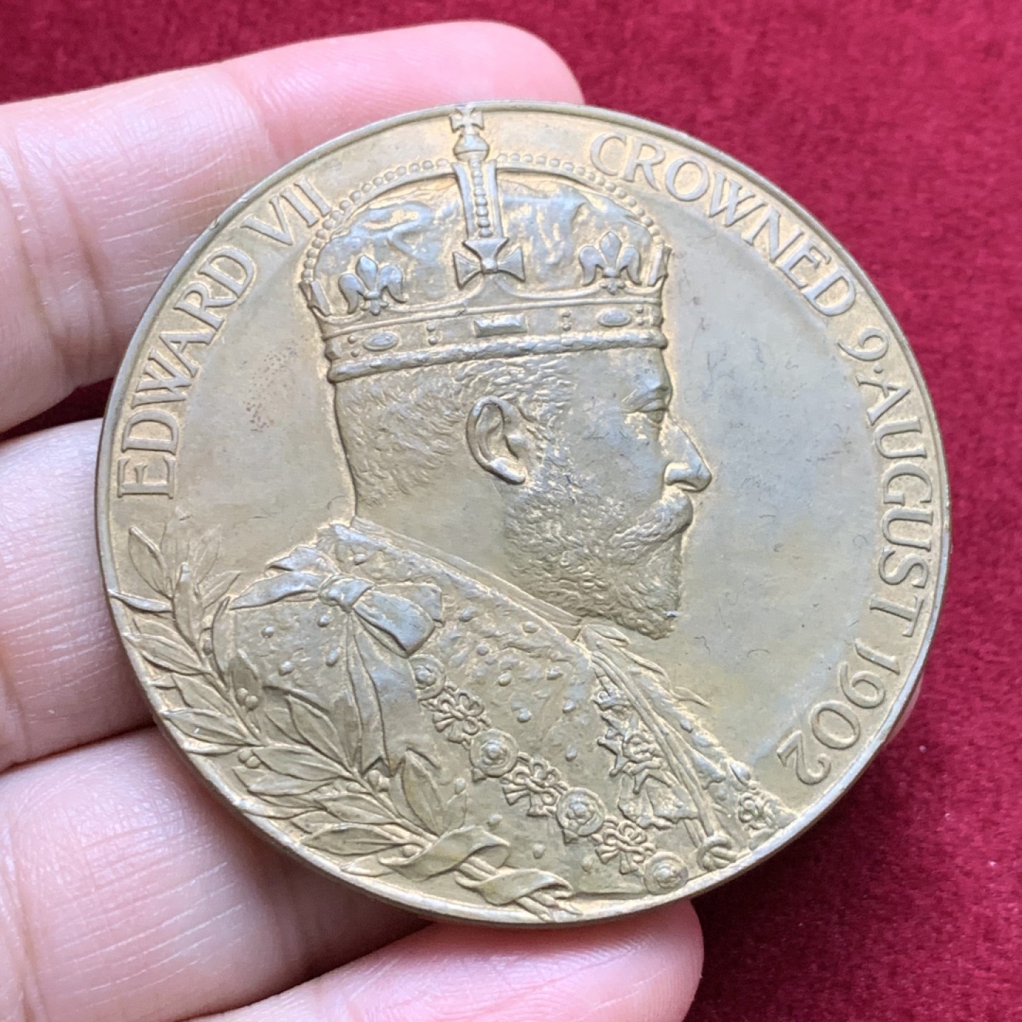 《竞宝斋》第135场-周日，周一连拍 (全场包邮) 1902年英国爱德华七世登基纪念铜章，直径56mm，重量80g，品相非常好