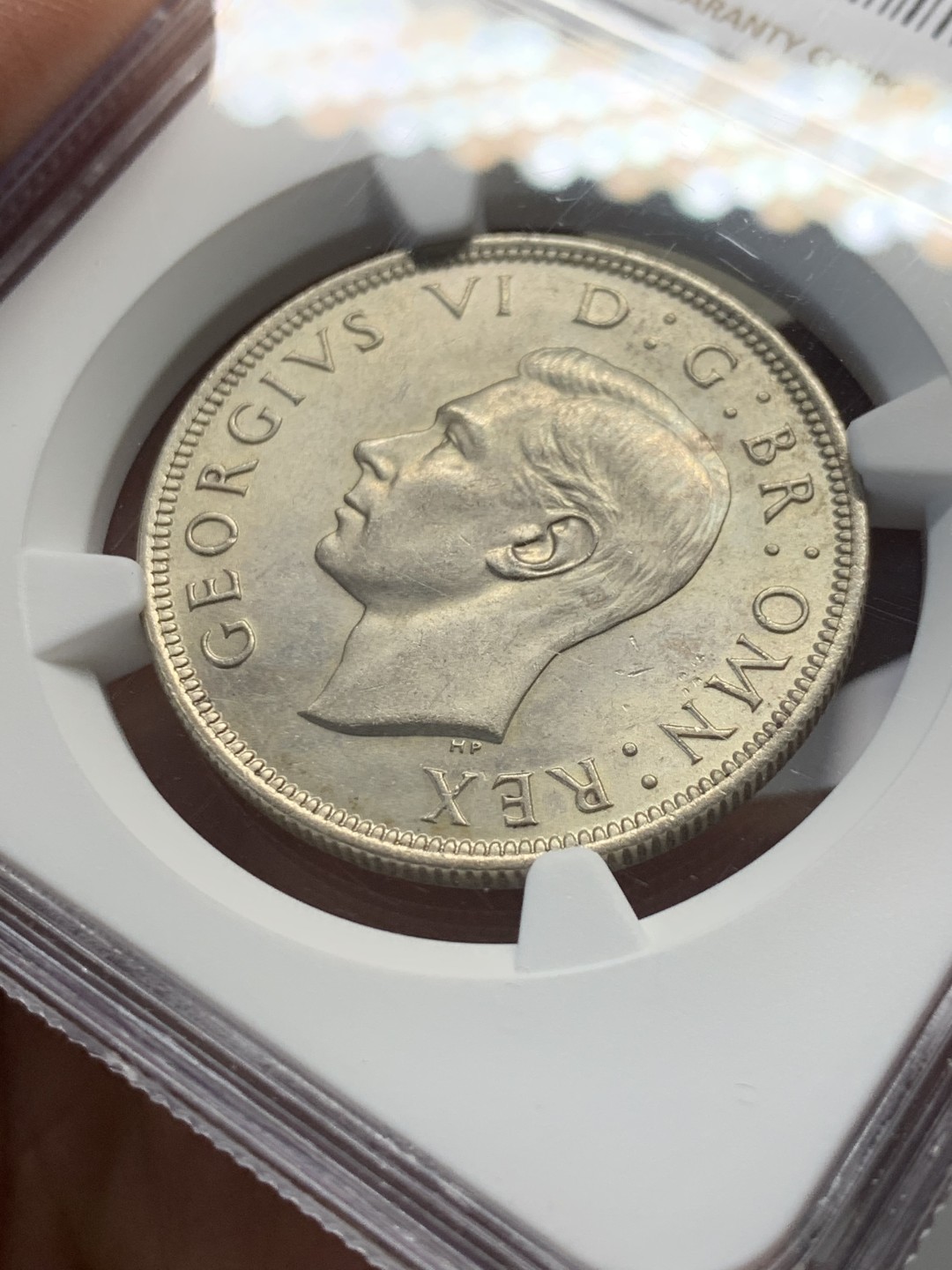 《竞宝斋》第135场-周日，周一连拍 (全场包邮) NGC-MS62 英国1945年 乔六 1/2克朗银币