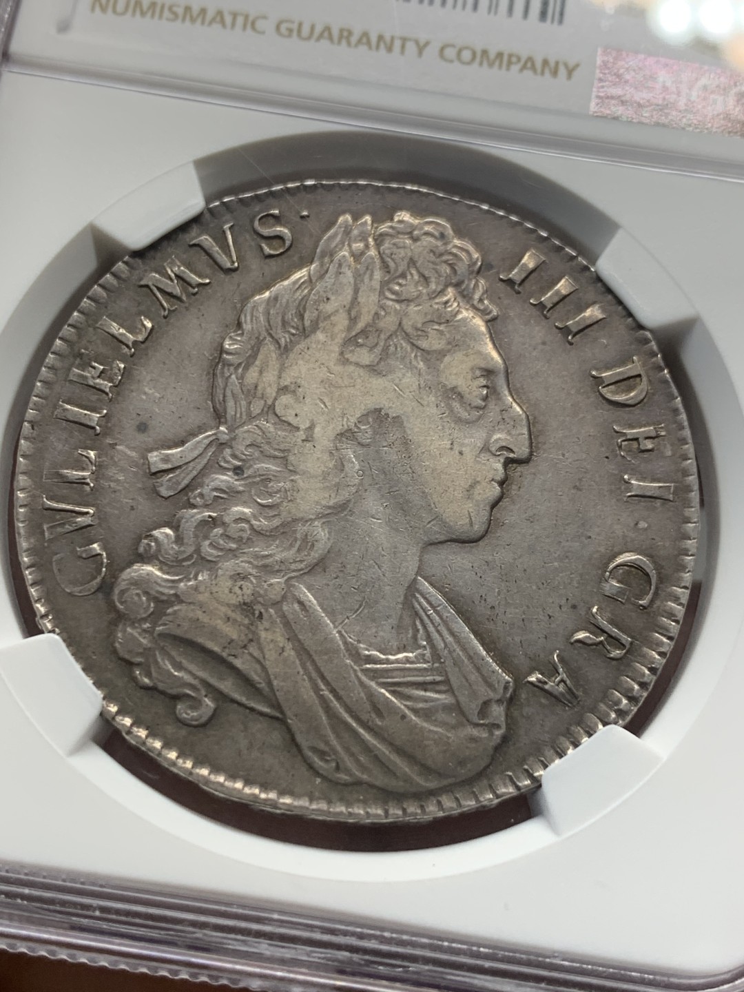 《竞宝斋》第135场-周日，周一连拍 (全场包邮) NGC-XF45 英国1700年 威廉三世1克朗大银币 原味三百年老包浆 非常漂亮