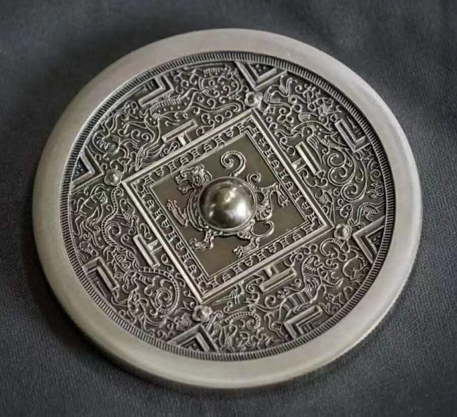 纽埃2020年古代铜镜艺术高浮雕仿古纪念银币