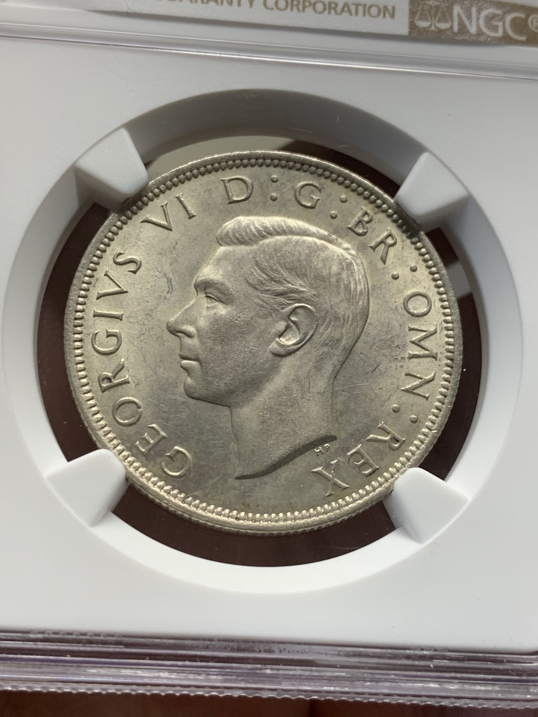 《竞宝斋》第135场-周日，周一连拍 (全场包邮) NGC-MS62 英国1945年 乔六 1/2克朗银币