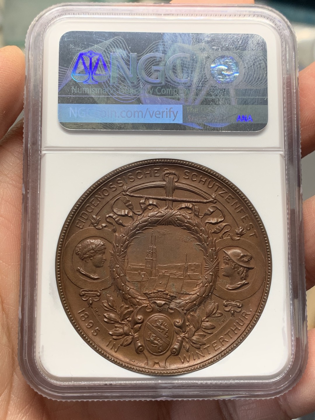 《竞宝斋》第135场-周日，周一连拍 (全场包邮) NGC MS62 1895年瑞士温特图尔射击节铜章 质感温润