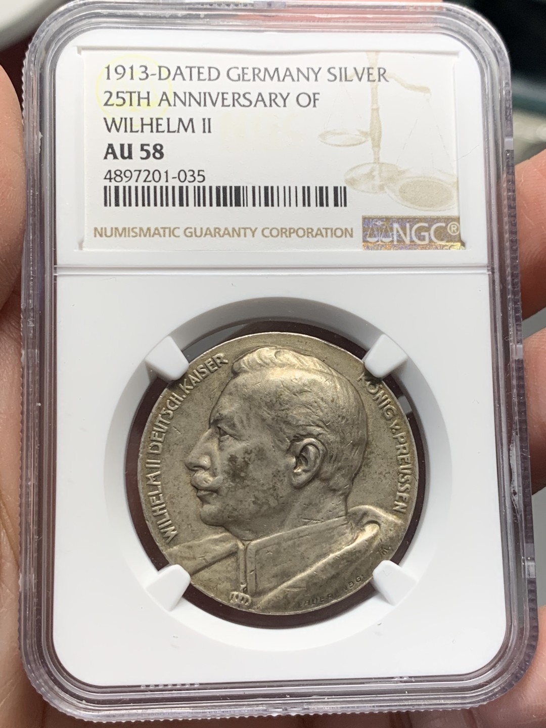 《竞宝斋》第135场-周日，周一连拍 (全场包邮) NGC-AU58 1913年 德皇威廉二世加冕25周年纪念银章 原味欧洲灰包浆，皇冠面状态出色