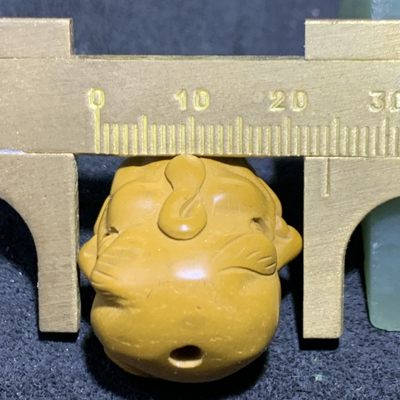 阿拉善玛瑙彩玉双面雕刻罗汉头一个！ 阿拉善玛瑙彩玉双面雕刻罗汉头一个！