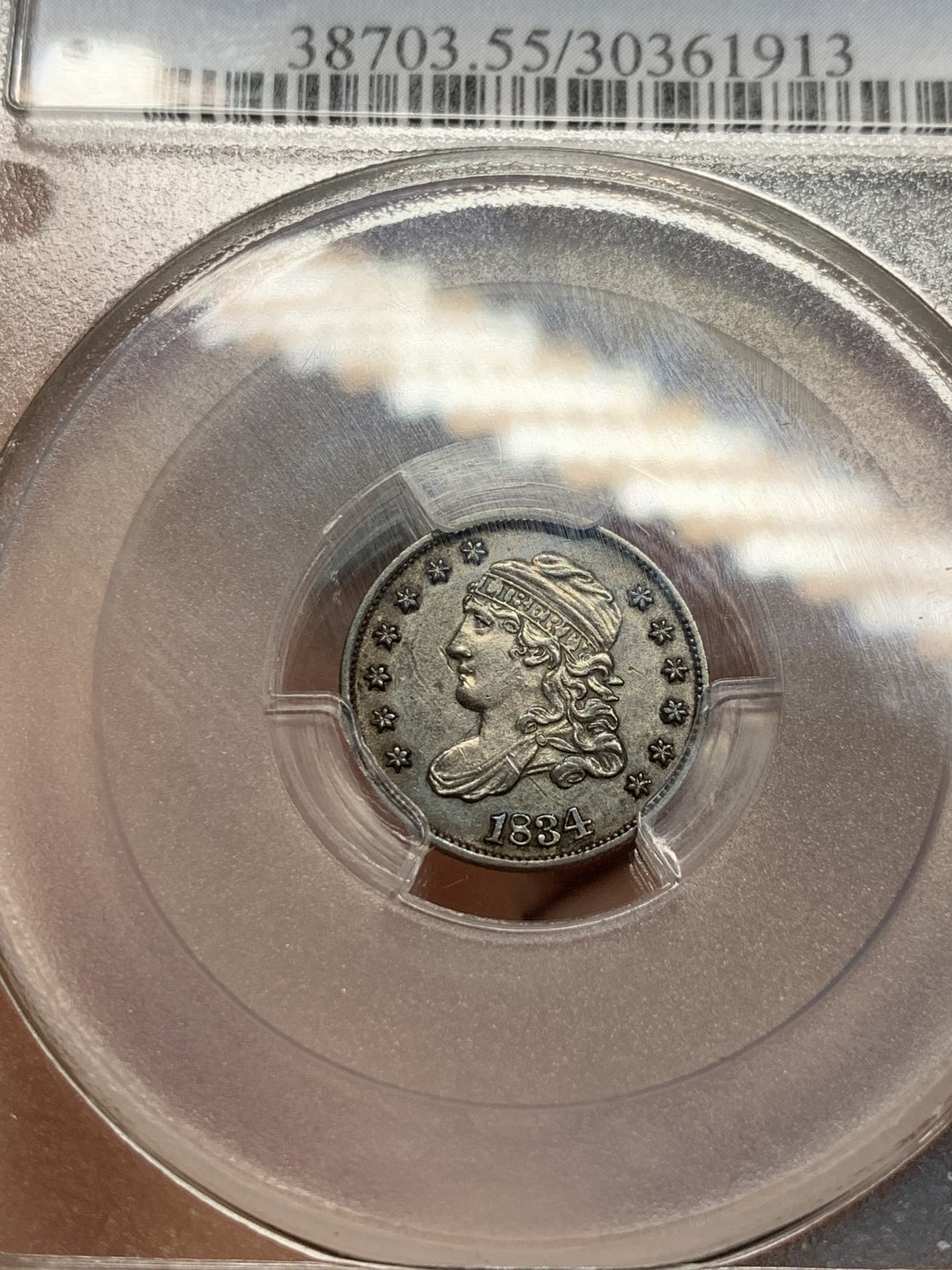 《竞宝斋》第135场-周日，周一连拍 (全场包邮) PCGS AU55 美国 1834年 5分银币 齿边 P厂 美早期少而精 精而贵品种 发行量仅148万 PC往上仅9枚 美系币中罕见咯 该枚PC指导价3177元 58分2002年Goldberg Auctioneers成交价8849元 64分HA2017年80000元