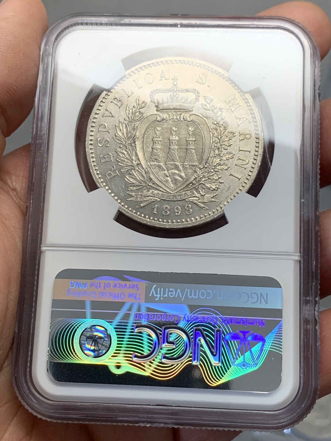 《竞宝斋》第135场-周日，周一连拍 (全场包邮) NGC MS61 圣马力诺 1898年R 5里拉 银币外拍热门品种