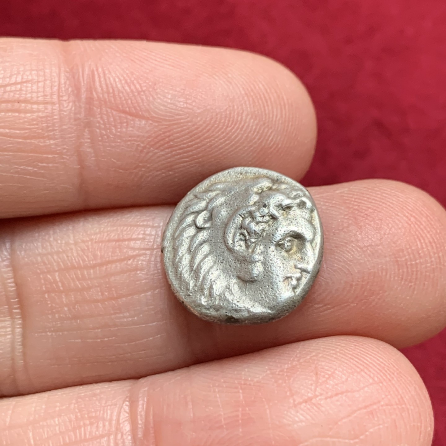 《竞宝斋》第135场-周日，周一连拍 (全场包邮) 古希腊 公元336-323年 亚历山大大帝 1德银币 背面为宙斯坐像 4.06克