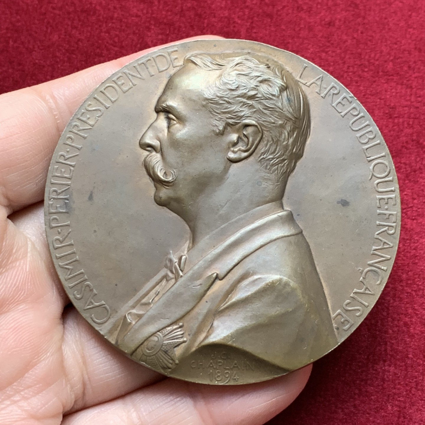 《竞宝斋》第135场-周日，周一连拍 (全场包邮) 1894年法国总统系列-佩里埃总统大铜章，直径68mm，重量136g