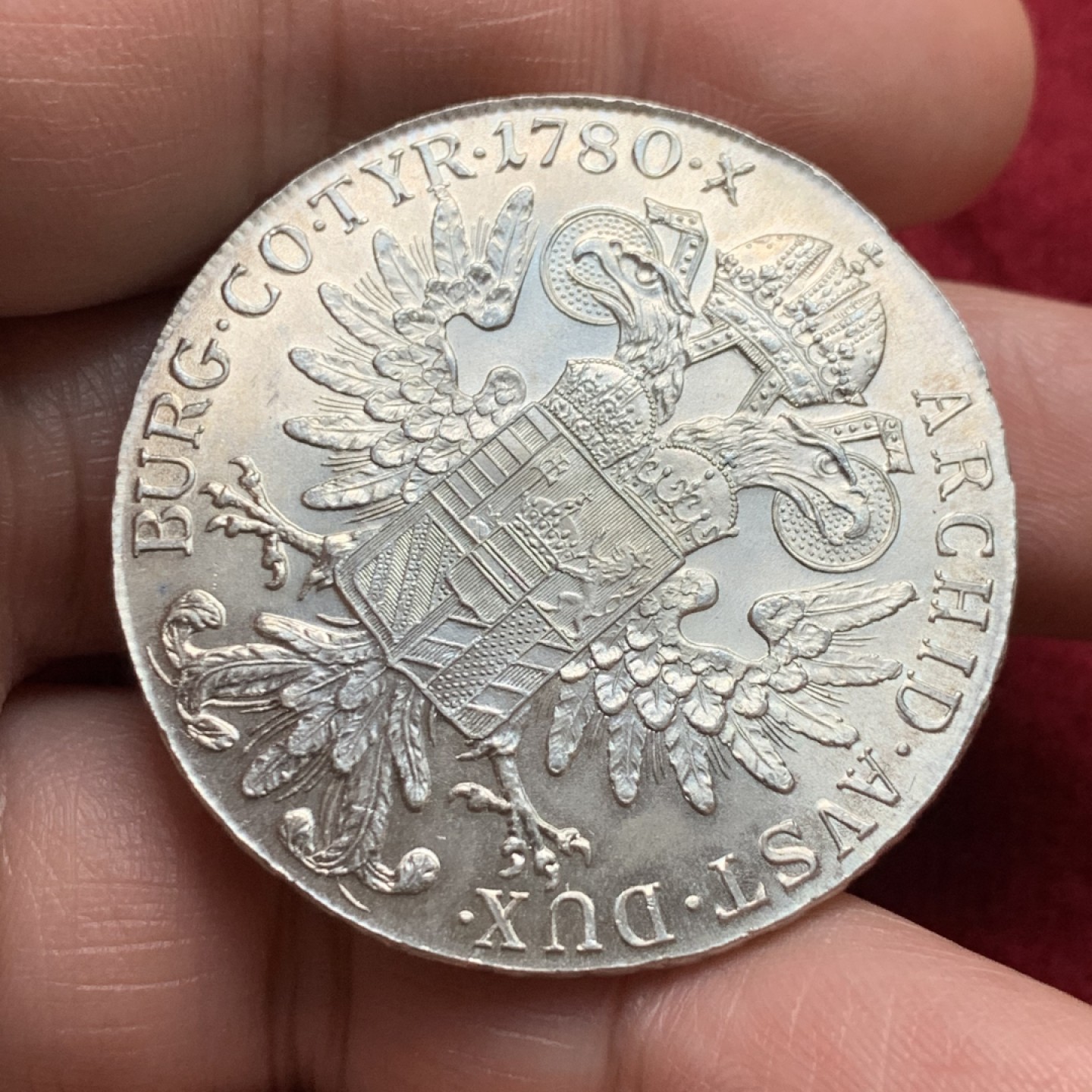 《竞宝斋》第135场-周日，周一连拍 (全场包邮) 奥匈帝国 1780 后铸版 大奶妈银币 带转光