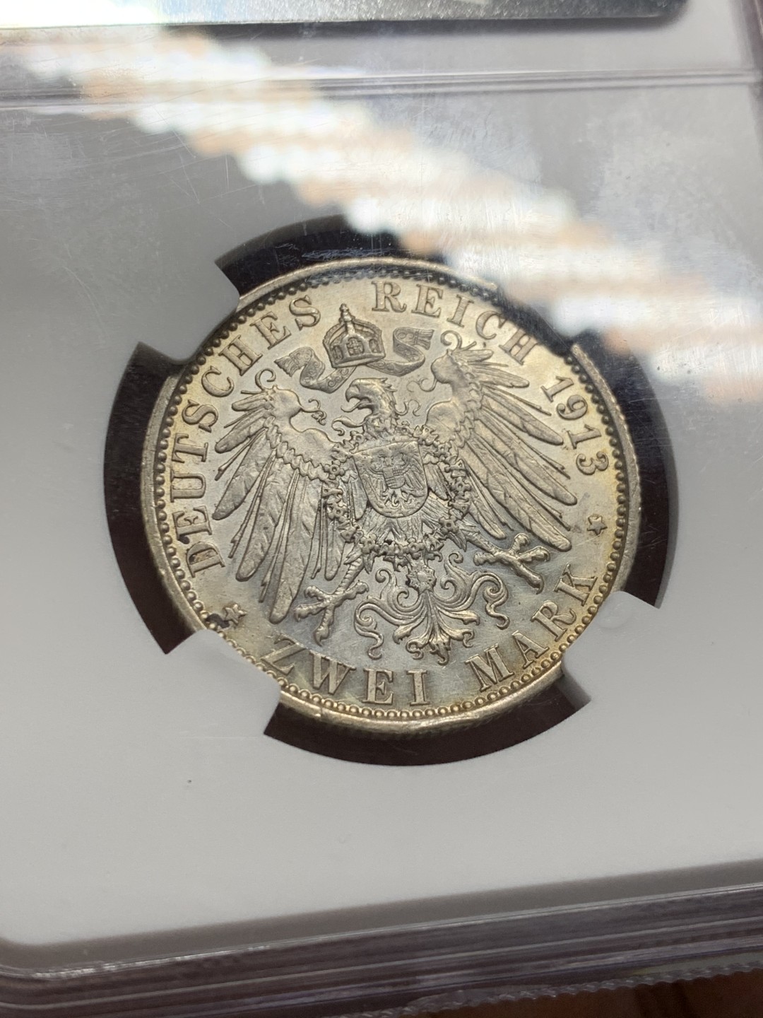 《竞宝斋》第135场-周日，周一连拍 (全场包邮) NGC UNC 德国普鲁士 1913年a军装花枝 二马克 银币 五彩包浆