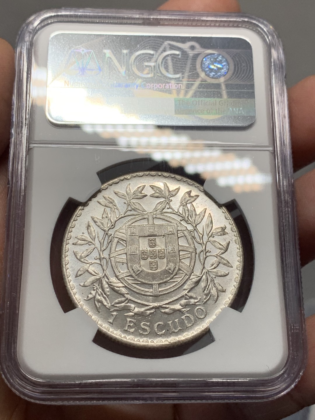 《竞宝斋》第135场-周日，周一连拍 (全场包邮) NGC-MS63 葡萄牙1916年 自由女神1埃斯库多 大银币