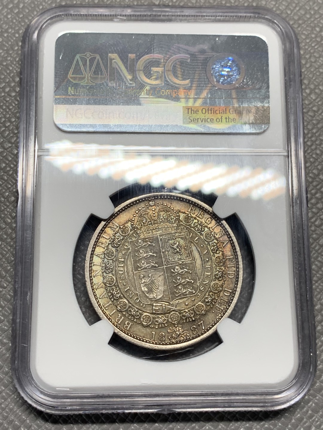 《竞宝斋》第135场-周日，周一连拍 (全场包邮) NGC AU55 1887英国维多利亚半克朗 双面原味带彩 状态不错