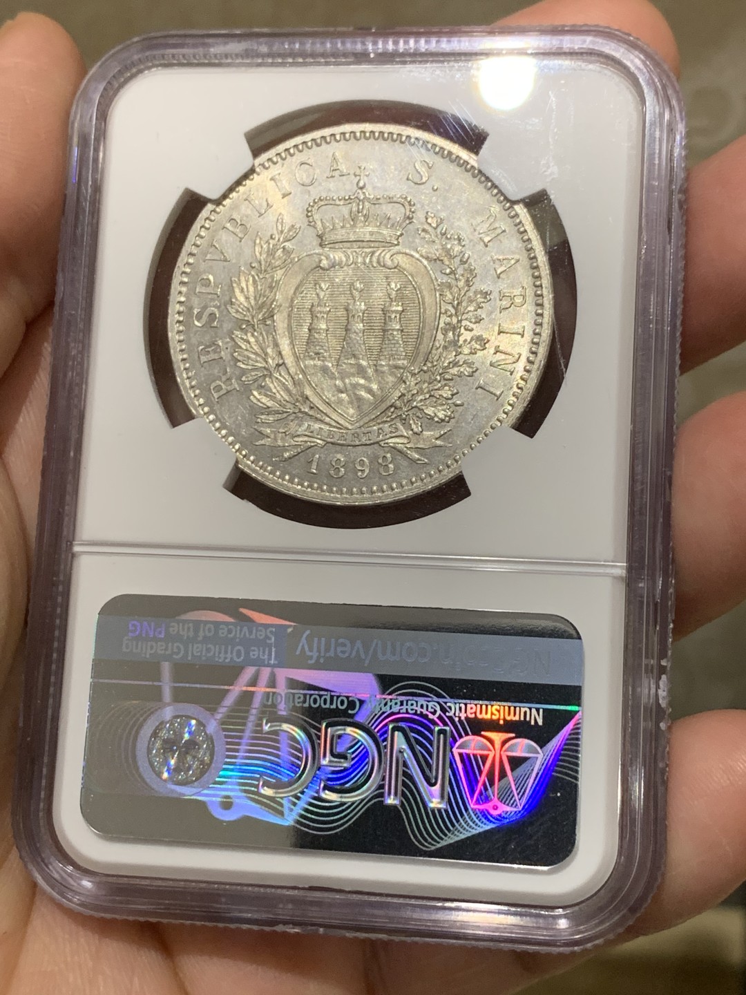 《竞宝斋》第135场-周日，周一连拍 (全场包邮) NGC MS61 圣马力诺 1898年R 5里拉 银币外拍热门品种