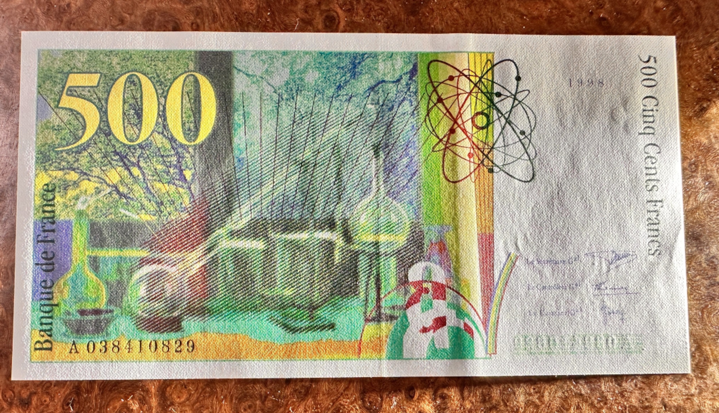 Chase Auction 第17期 - - 外钞、民国钞和人民币混合场！（临时有事，推迟到20号） 法国500法郎，居里夫妇，品相如图，UNC，有压痕！