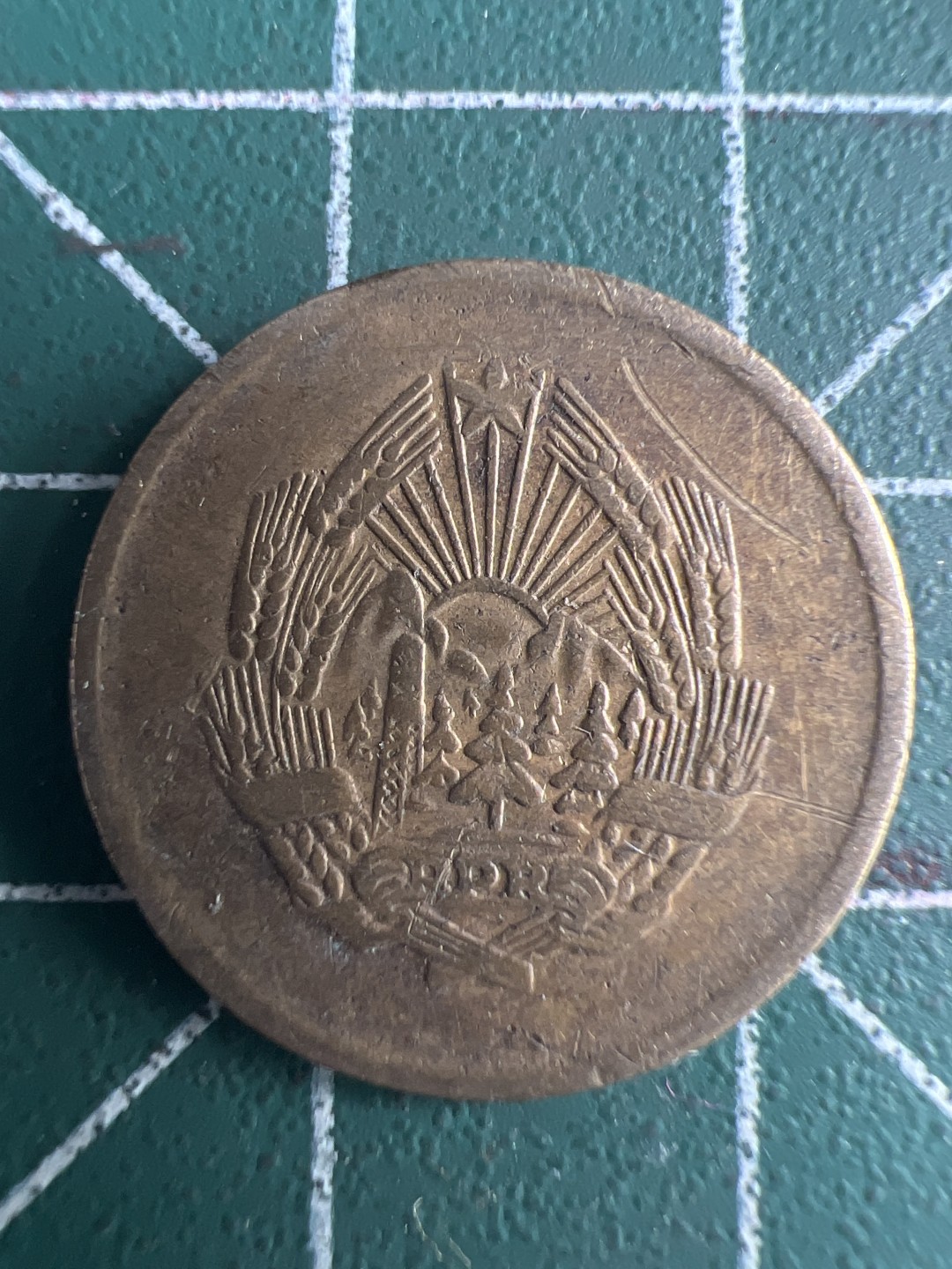 泡泡堂微拍第六十二幕硬币捡漏可累计专场👿👿，零佣金，零押金，累计满二十元包邮，接受代拍业务 罗马尼亚5巴尼