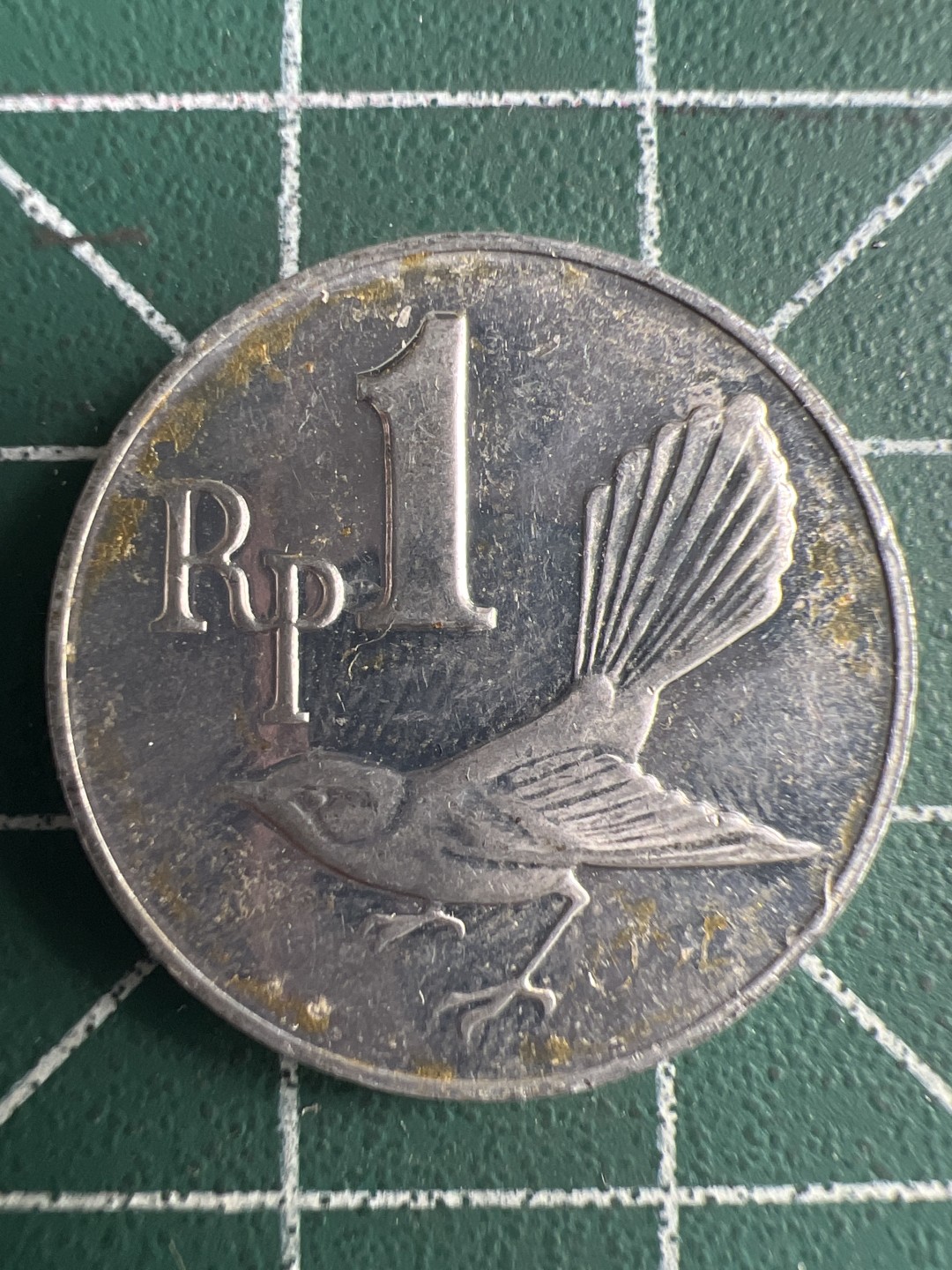 泡泡堂微拍第六十二幕硬币捡漏可累计专场👿👿，零佣金，零押金，累计满二十元包邮，接受代拍业务 印尼早期1卢比铝币