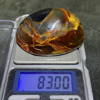 精美战国红玛瑙雕刻冰裂纹笑口常开把件一个！ 精美战国红玛瑙雕刻冰裂纹笑口常开把件一个！