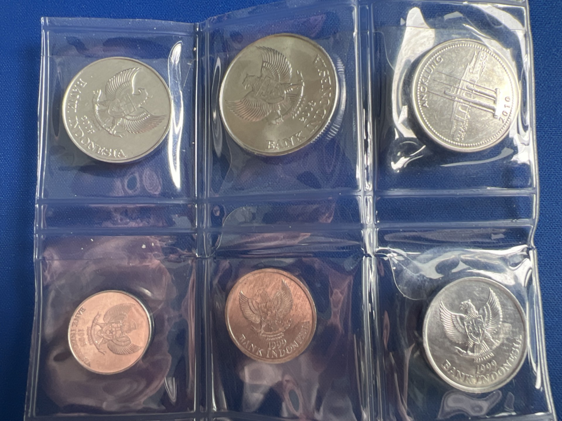 泡泡堂微拍第六十二幕硬币捡漏可累计专场👿👿，零佣金，零押金，累计满二十元包邮，接受代拍业务 印尼